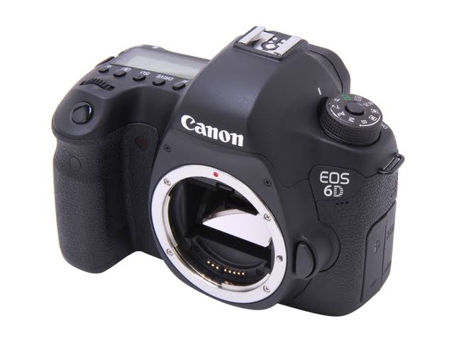 Canon Boîtier EOS 6D uniquement